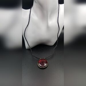 Scarlett glass the queens heart necklace N320